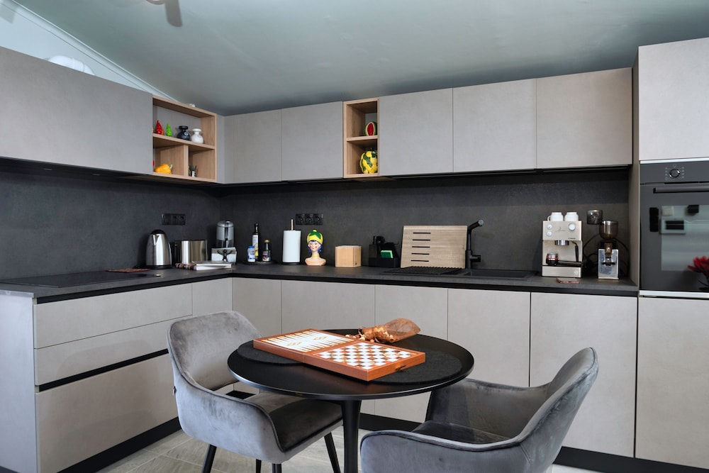 Glyfada Luxury Design Penthouse With Prive Terrace
