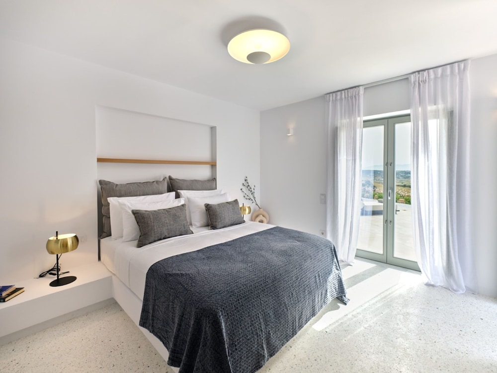 Aegean Hestia Luxury Villa of Paros