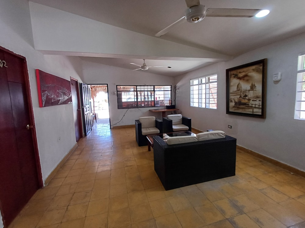 PUNTA ARENA BEACH HOSTEL