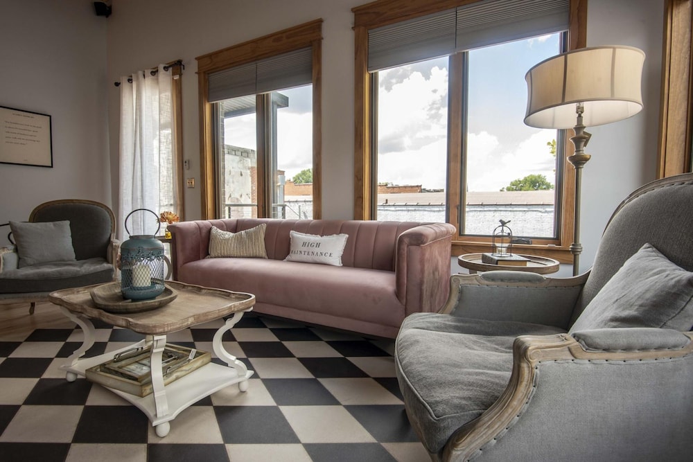 lounge