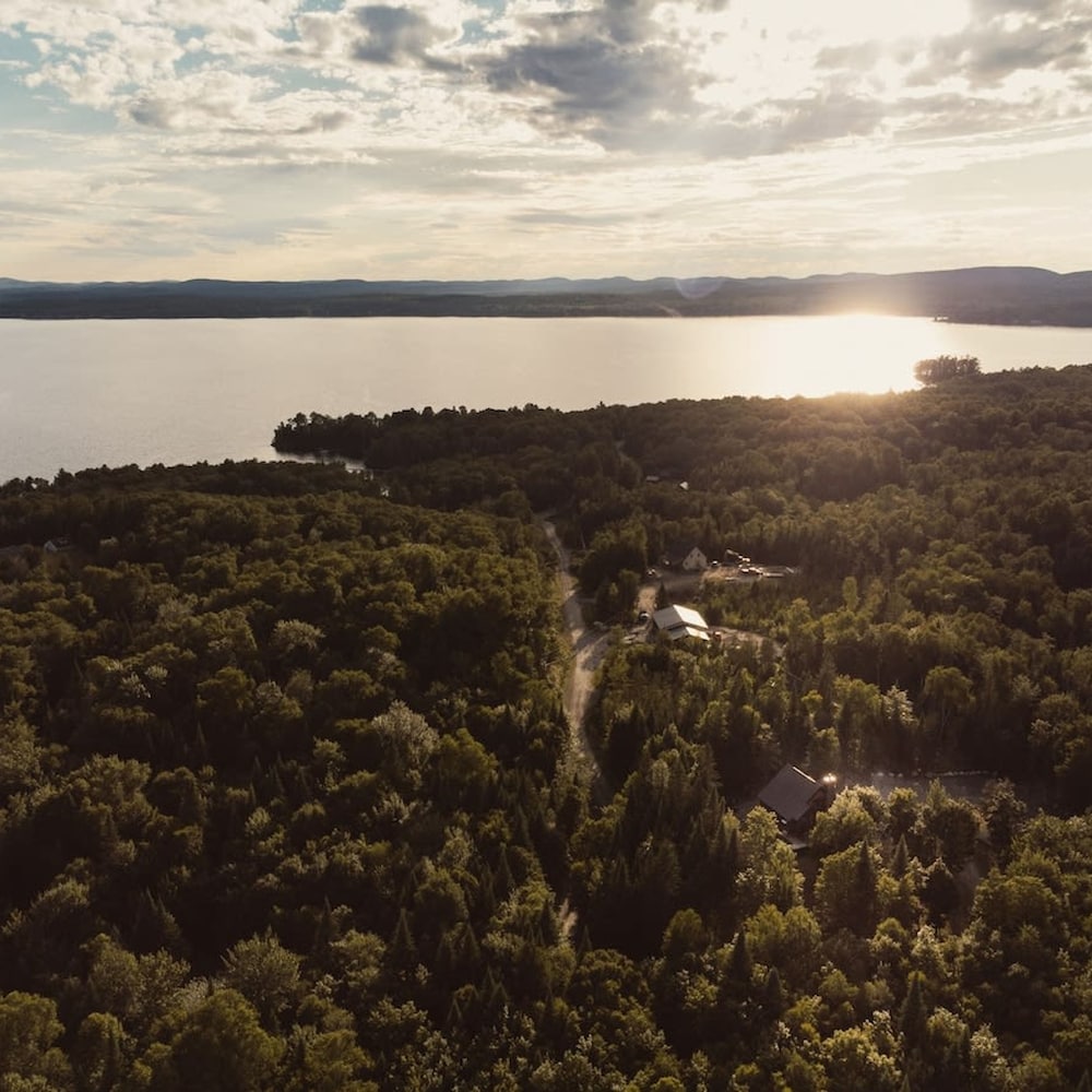 Chalet Bonheur -spa in Nominingue