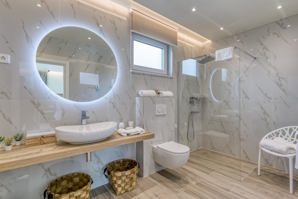 Luxury Villa Sonia With Wellness Gym