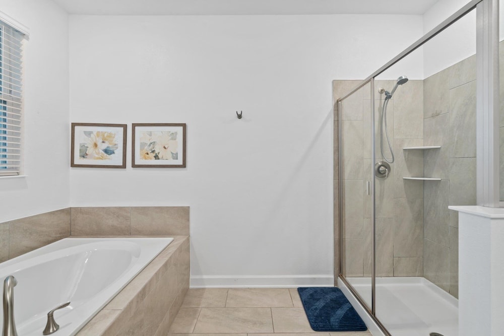 Championsgate 9 Bedroom Pool Home with Game Room 9 Home