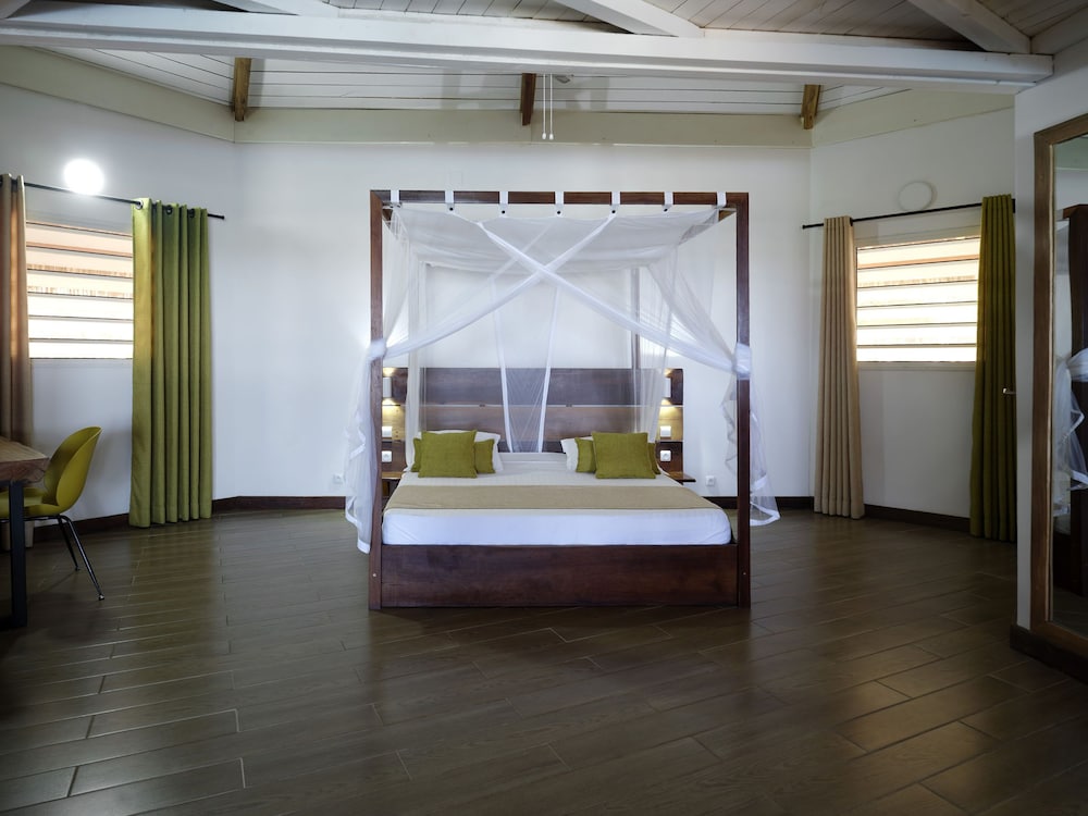 Antsanitia Resort