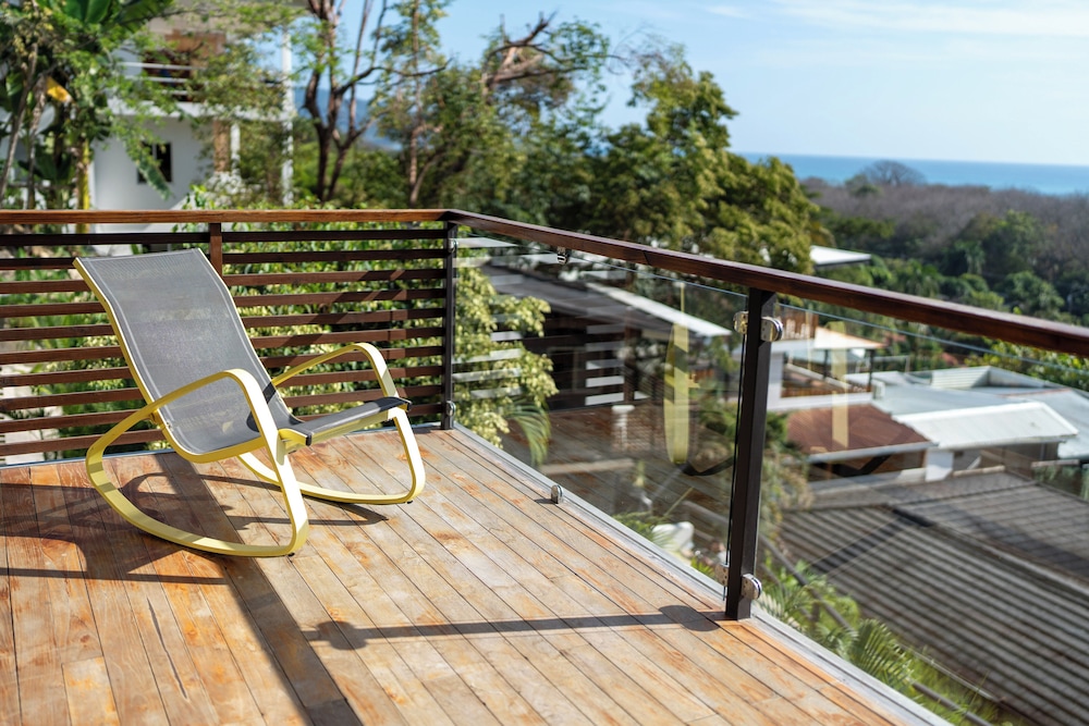 Sea View Paradise Retreat by Sea N' Rent