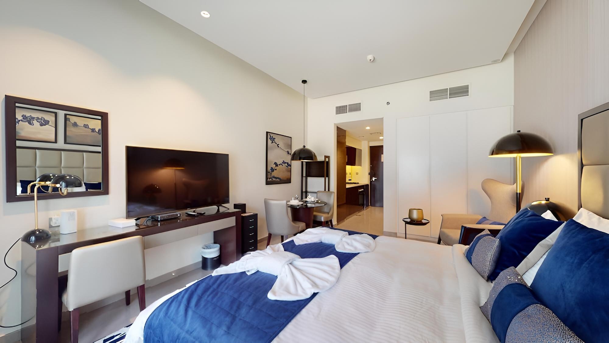 Business Bay - Damac Majestine Tower 519