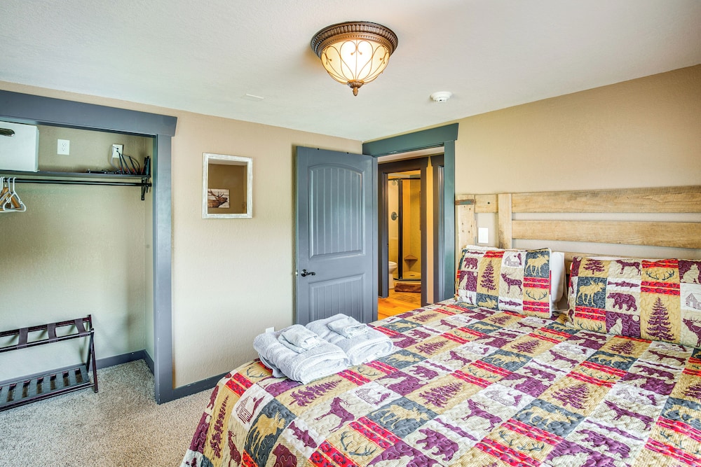 Stay & Sip: Group Ranch at Shamrock Hills Vineyard