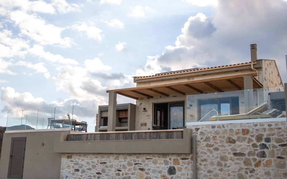 Luxurious Stone Villas Crete