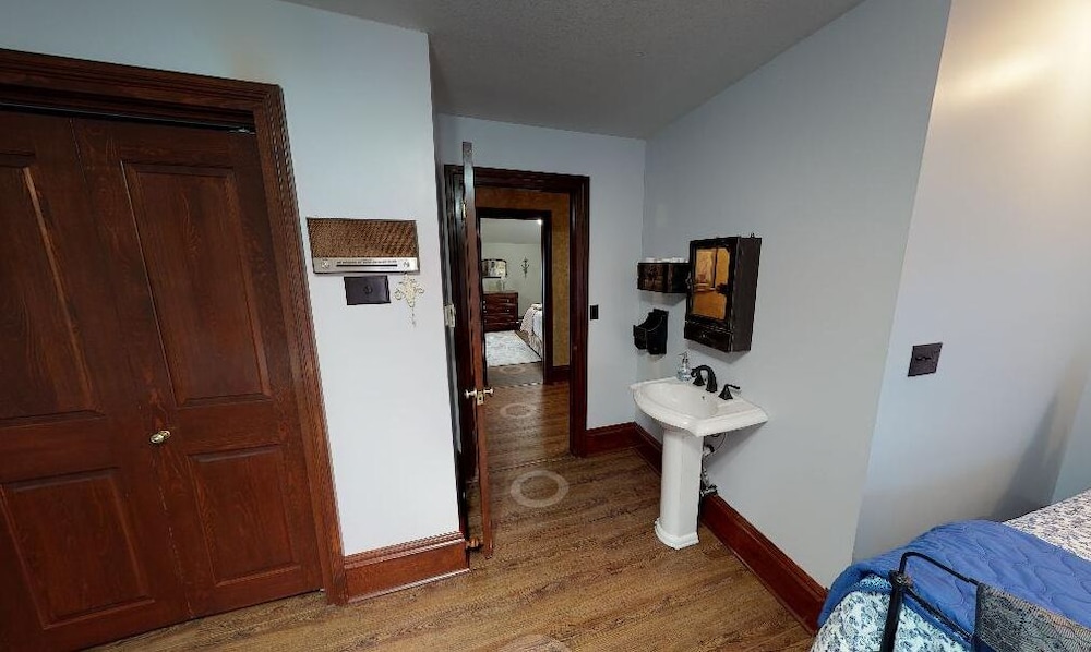 Photo 11