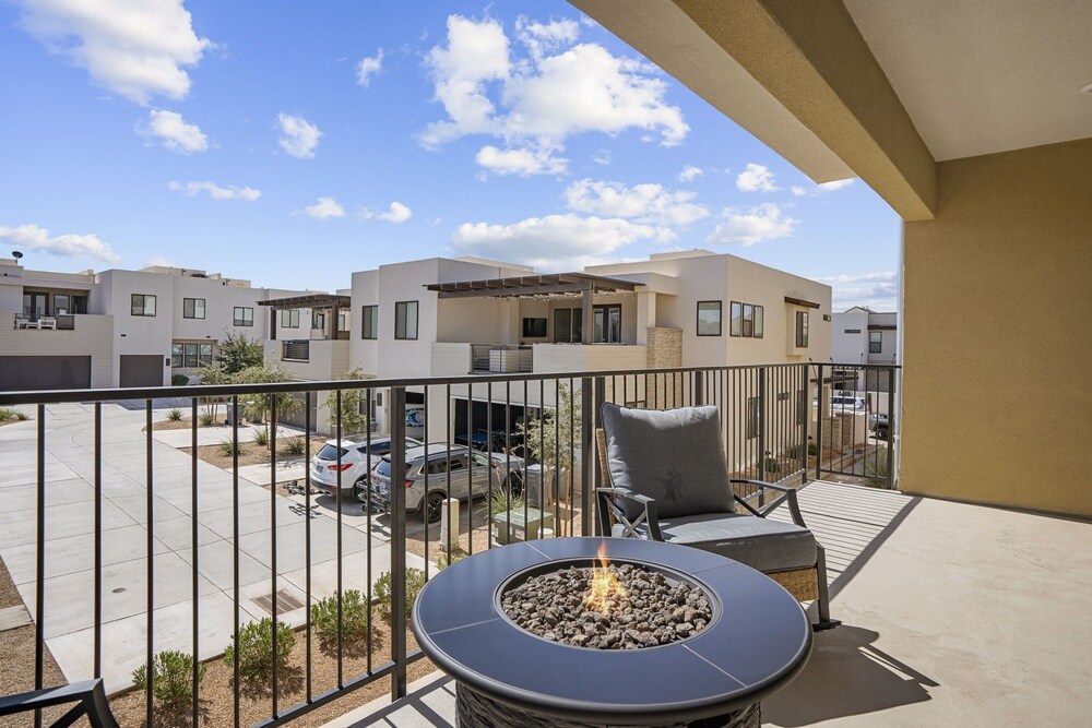 Ivory Shores 3 Bedroom Condo