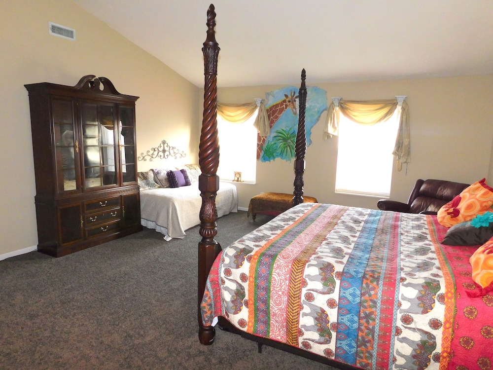 Evonne's Sharing House - Property Image 13