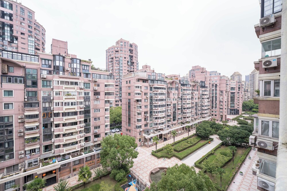 Tyms 2BR APT Hongqiao Paris Classic