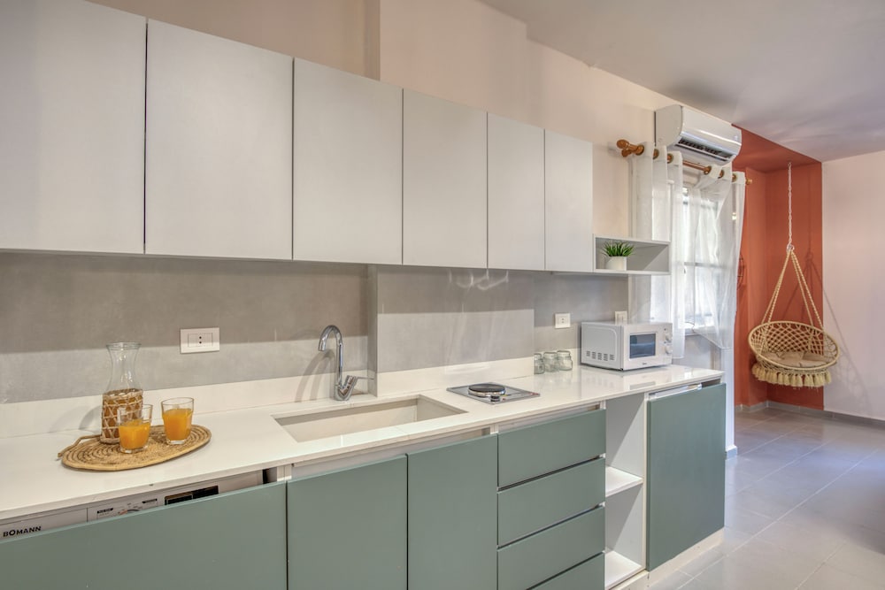 Natura Studio & Balcony in Batroun