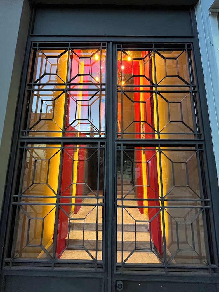 Thalia Suites Hotel