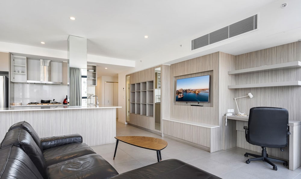 Metawise Sydney CBD Haymarket 2bed Penthouse A