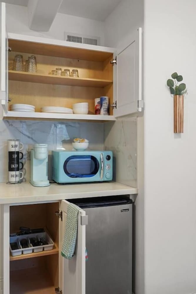 Tranquil Studio near SFSU San Francisco