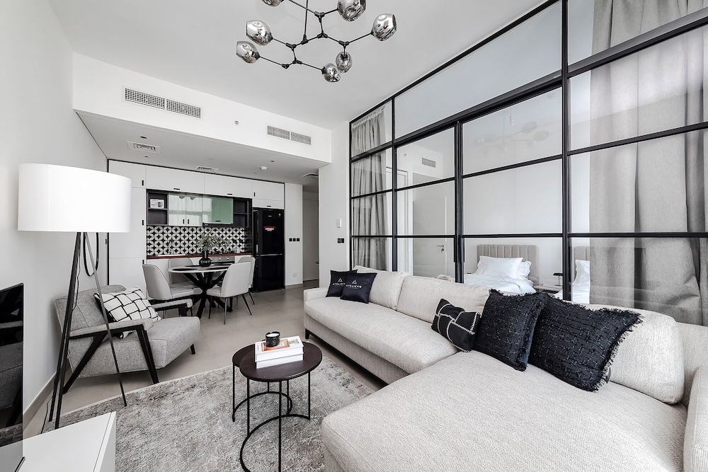 Deluxe 2BR Apartments at Socio