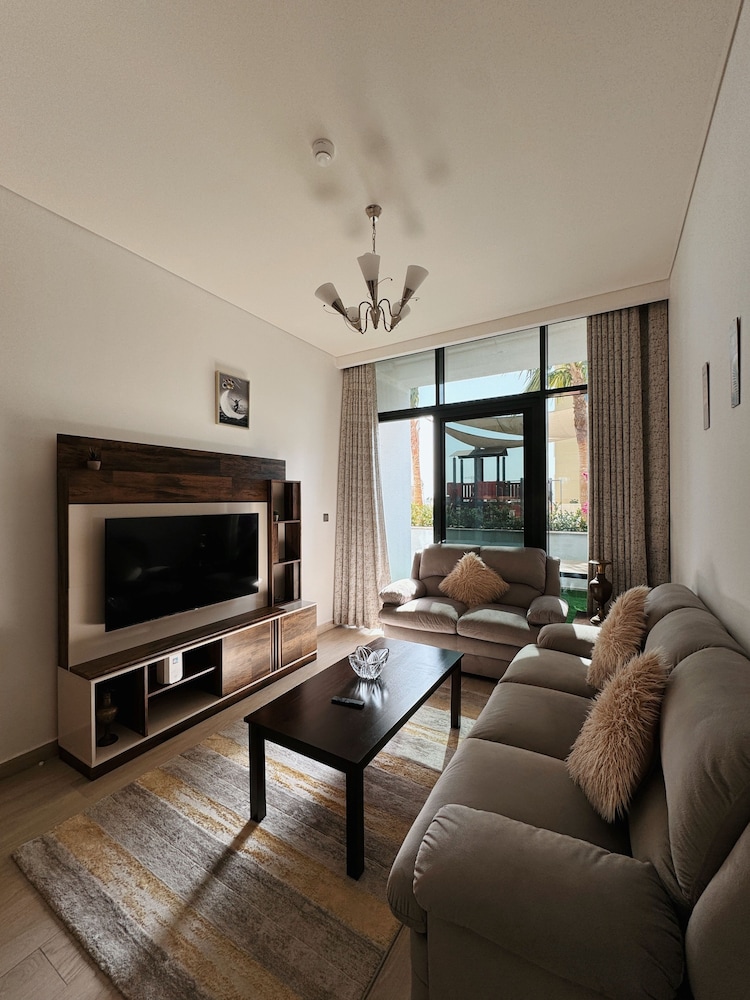 VESTA - Dubai Residence