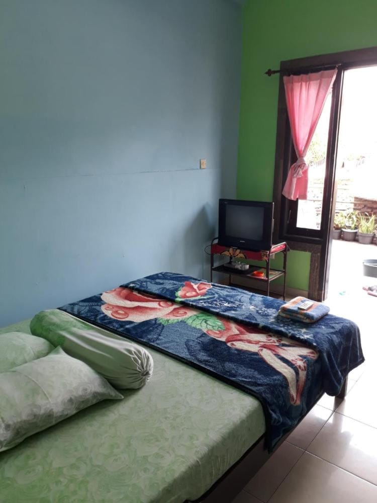 Villa Tri Langgeng view 2