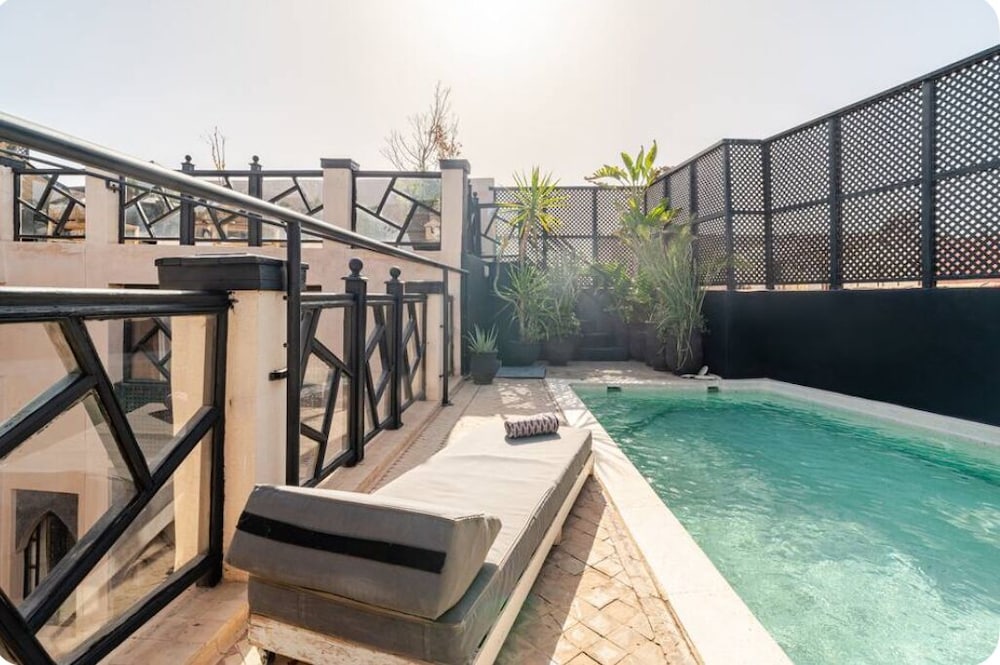 Riad basidi