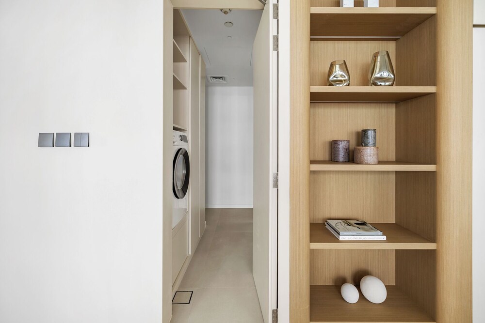 Upscale 3BR Maid Near Dubai Mall