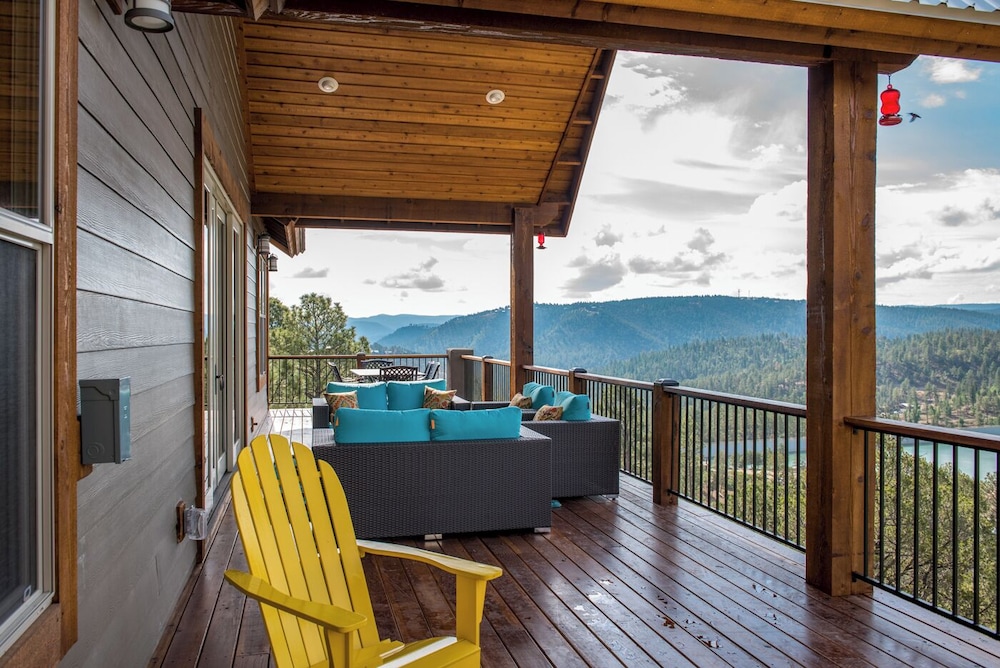 Grindstone Lake Lodge