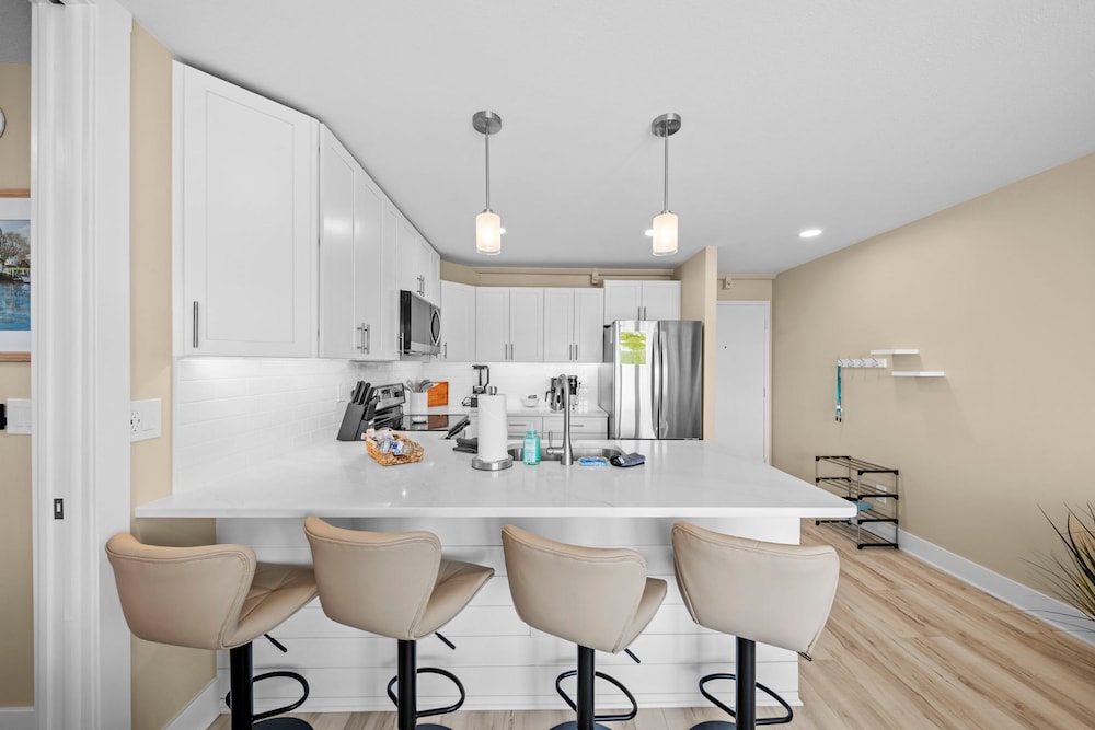 New Luxury Estero Beach Tennis Club 708a