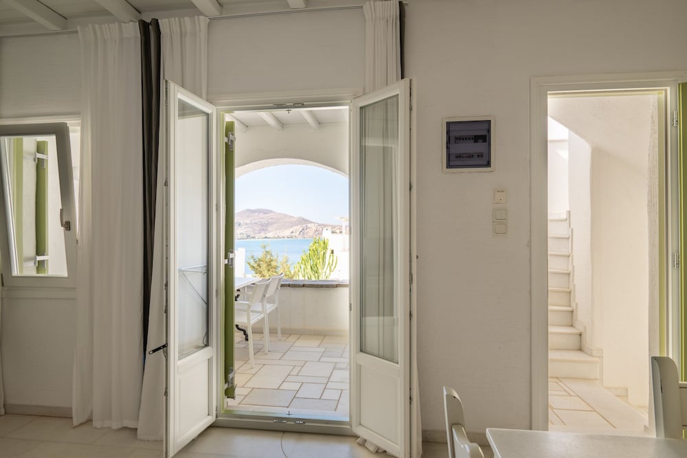 Anthos Apartments Paros view 5