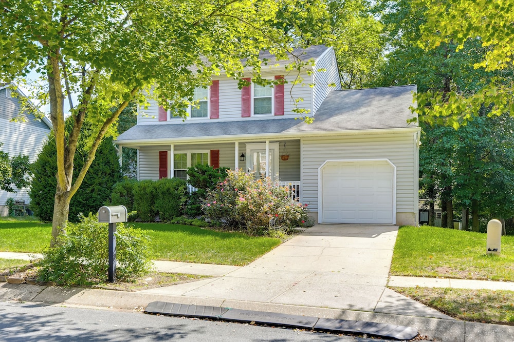 Cozy Apt in DC Suburbs: 4 Mi to Main St Laurel