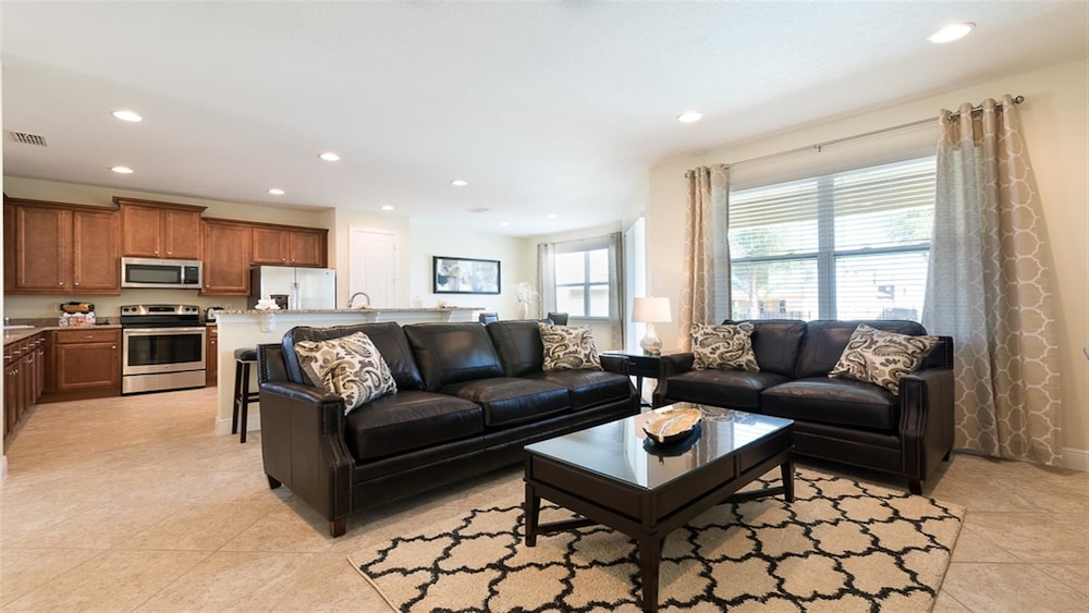 Je63118 - The Encore Club Resort - 6 Bed 5.5 Baths Villa - Image 2