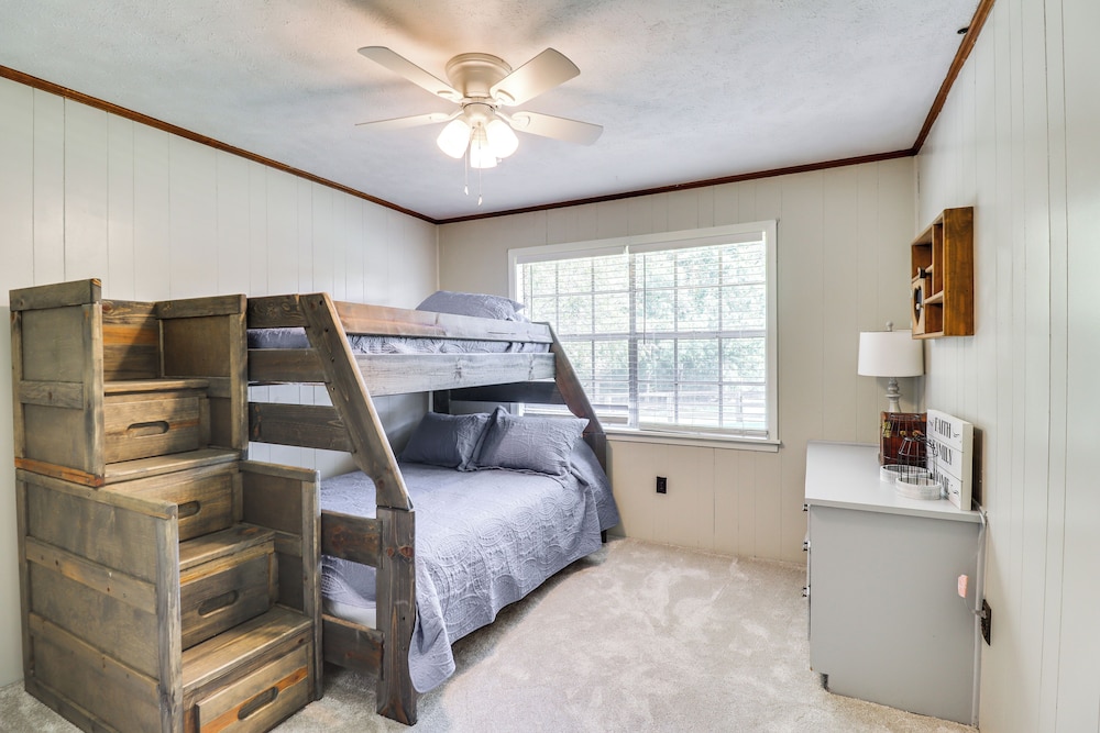 Rural Retreat: Cypress Lake By Roosevelt St Park