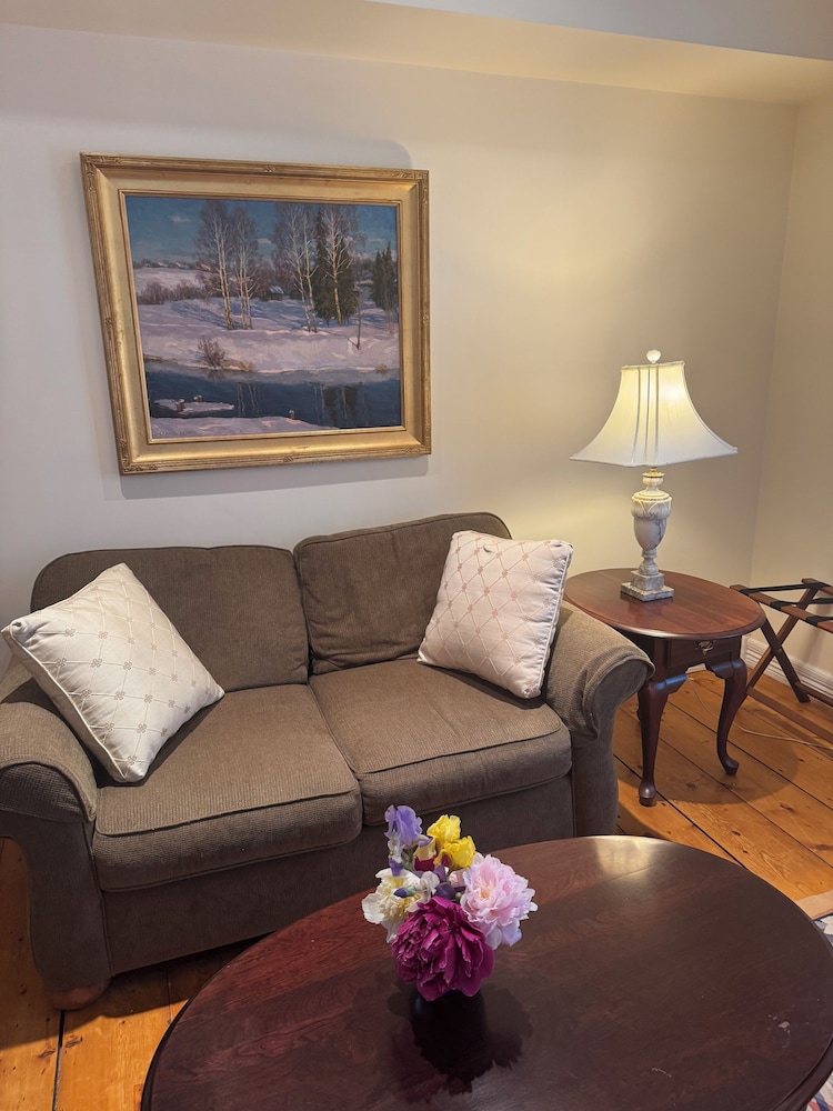 Dodds Brick House Bed & Breakfast