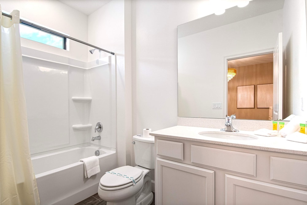 Themed Kids' Rooms, Pool & Game Loft Near Disney