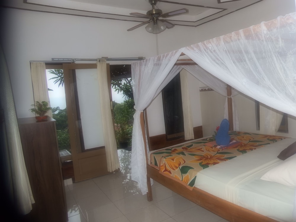 Bukit Indah Home Stay