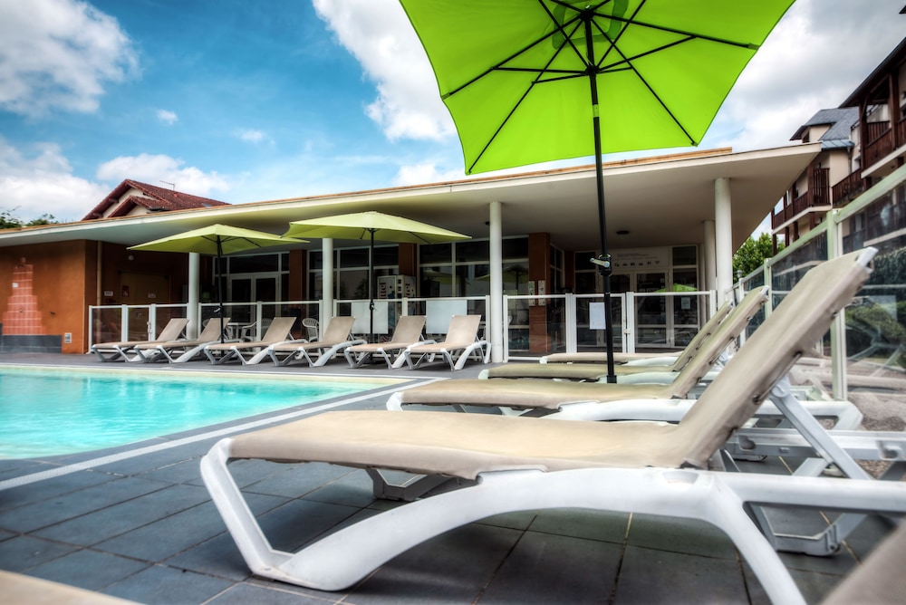 Lourdes Vacations - Zenitude Hotel - Residences L'Acacia Lourdes - Property Image 13