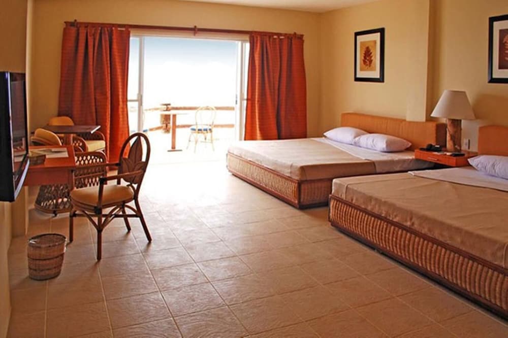 Almont Beach Resort