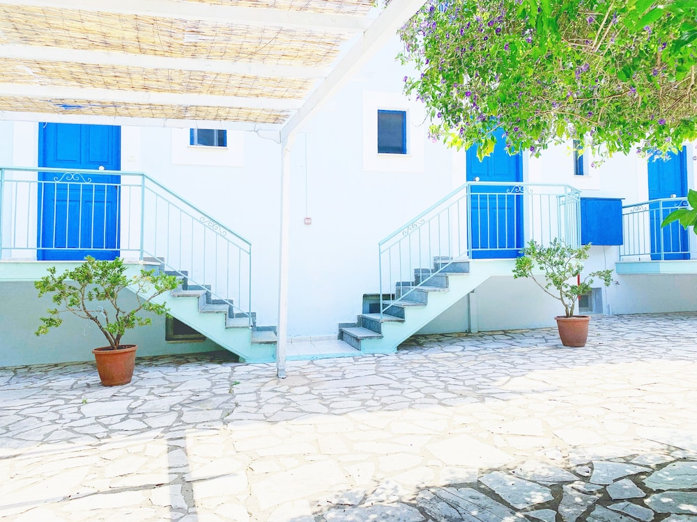 Ilias Apartments photo 5