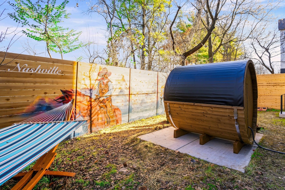 4 Rooftop Decks 4 Hot Tubs Game Rooms Sauna
