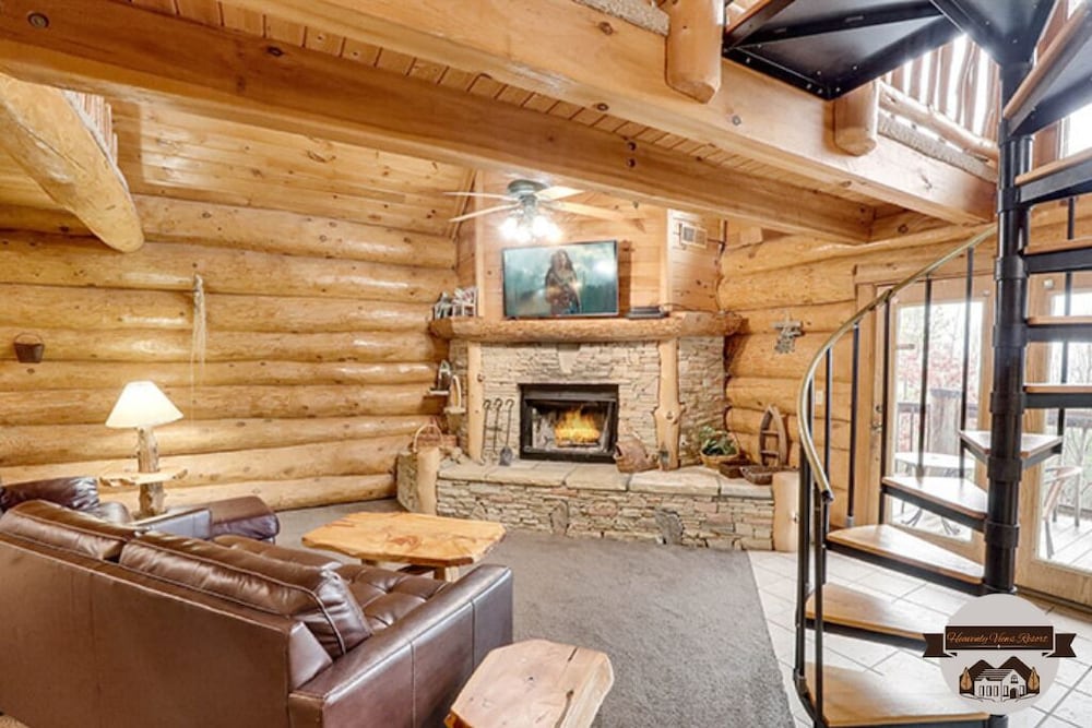 Infinite Views - Secluded W/ Mountain Views 2 Bedroom Cabin by Heavenly Views Resort view 5