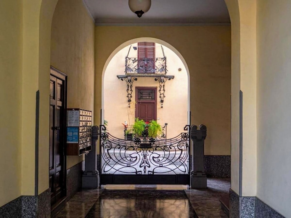 VFH Stylish Boutique Apartment Central