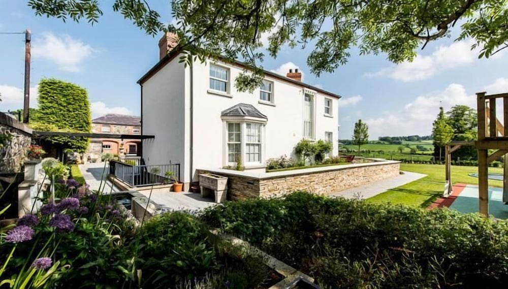 Coach House Boutique B&B