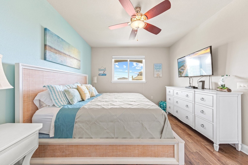 Alerio by Southern Vacation Rentals