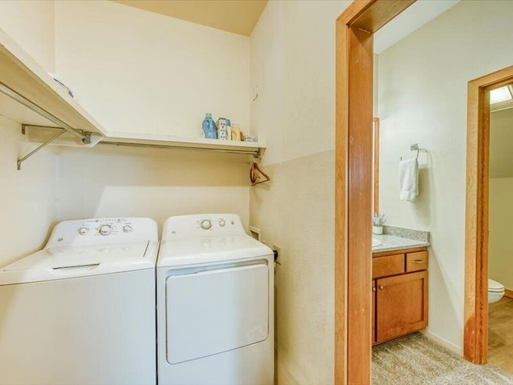 1-Bedroom plus Loft at The Pines with Forest Views, No Cleaning Fees, Kids Ski Free 1 Condo