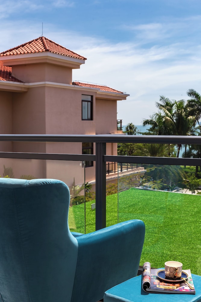 Sanya Anyun Coastal Lodge