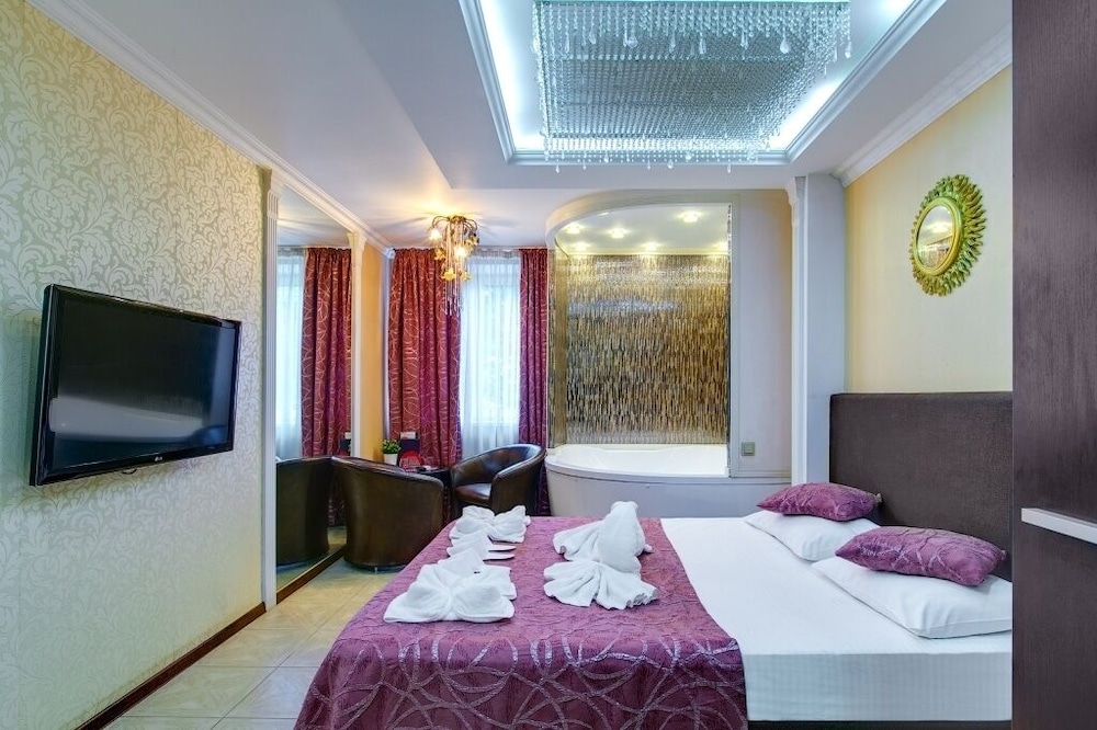Hotel in Maryino