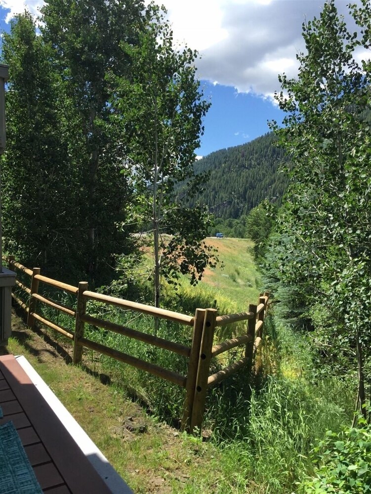 Sv121 - Walk to Lifts & Town - Hot Tub & Pool