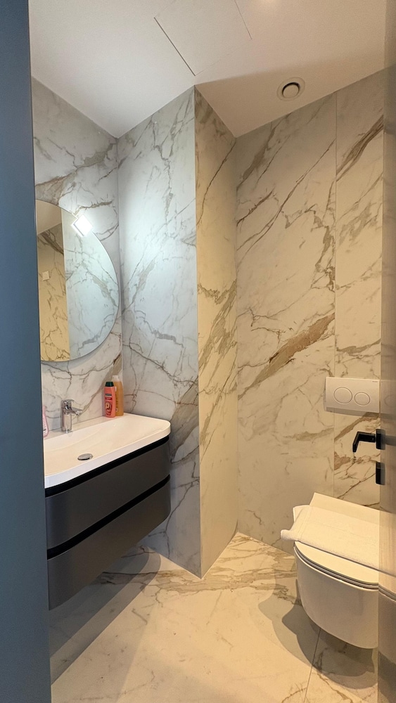 Blue Boutique Apartments 4
