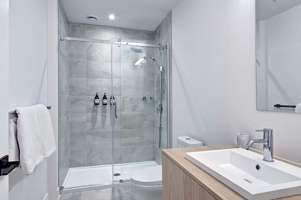 203 Verbier Building 2
