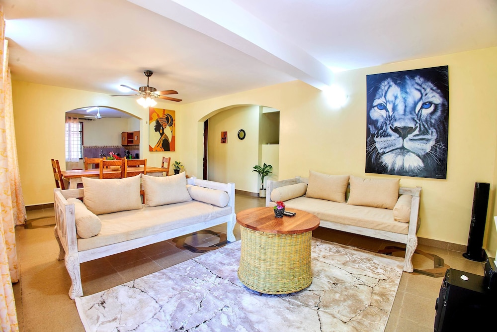 DIANI BEACH GOLD APARTMENTS