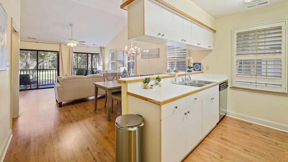 Alex And Us- Fantastic Second Floor Unit Directly Across From The Pool 2 Bedroom Condo by RedAwning view 2